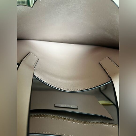 Kate Spade Magnolia Street - Picture 7 of 8